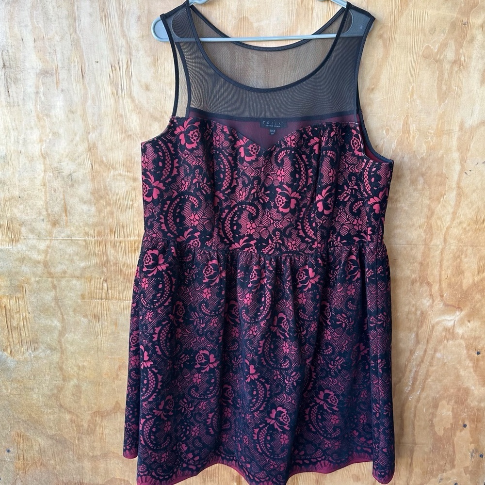 Trixxi Red Velvet Black Lace Sleeveless Fit N Flare Dress